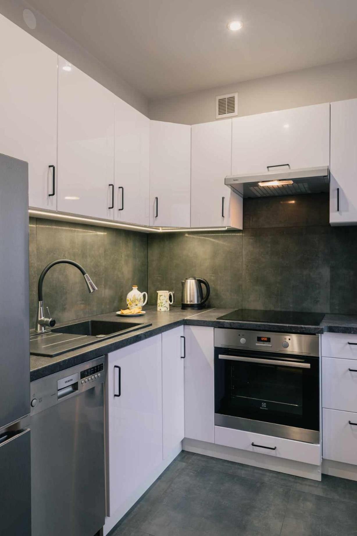 Apartament Pod 13 Bielsko-Biala Bagian luar foto